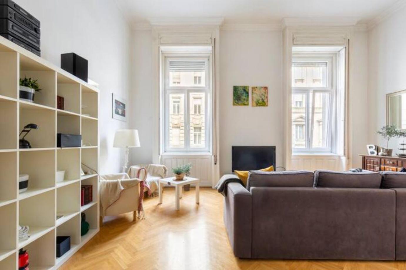 Bourgeois Elegance In The Heart Of Budapeszt Zewnętrze zdjęcie