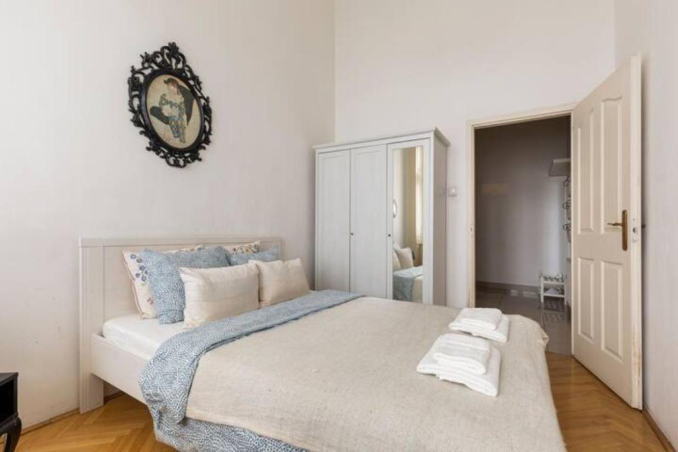 Bourgeois Elegance In The Heart Of Budapeszt Zewnętrze zdjęcie